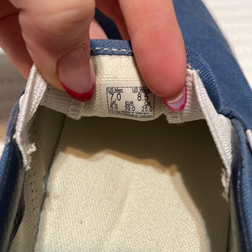 Blue vans - Picture 5 of 5